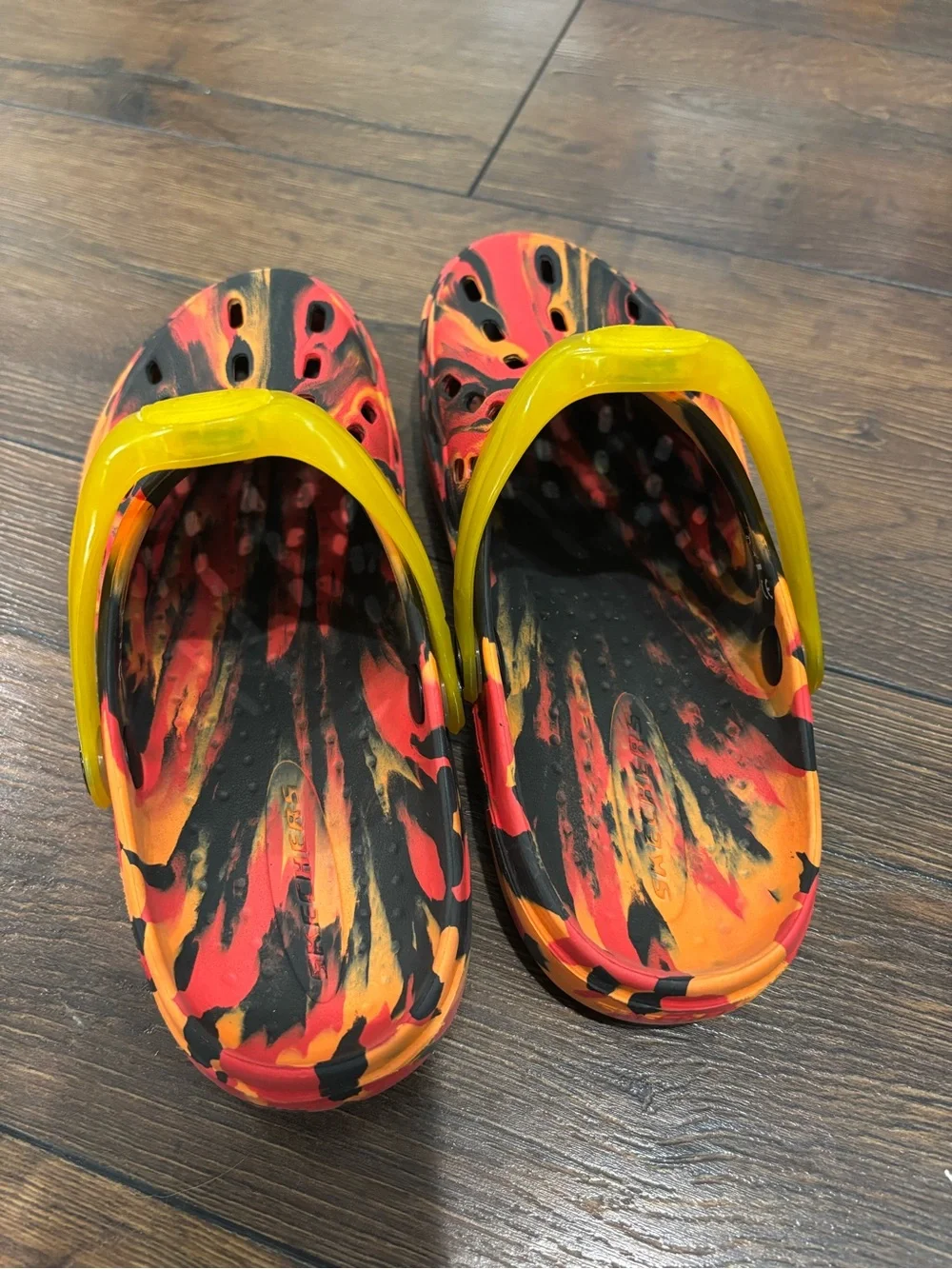 Skechers Kids' Yellow Strap Fire-Print light up Clogs
